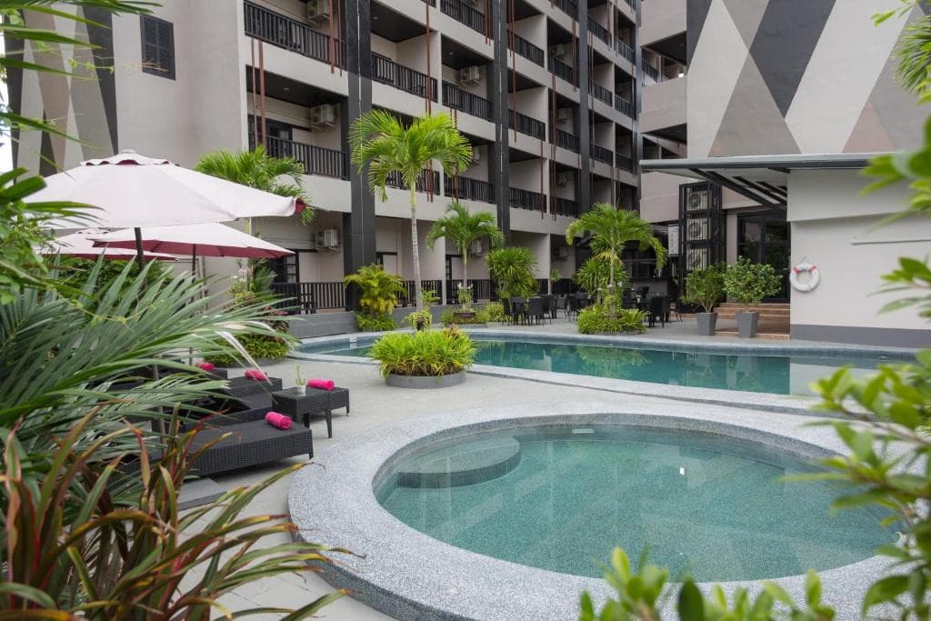 Golden Tulip Essential Pattaya Hotel