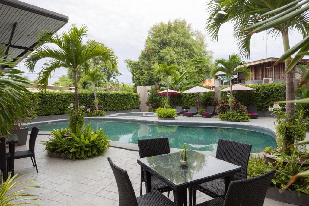 Golden Tulip Essential Pattaya Hotel