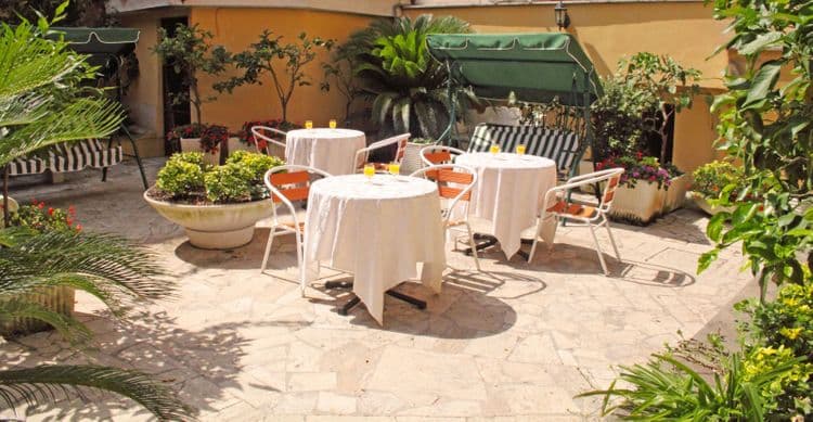 Edera Hotel