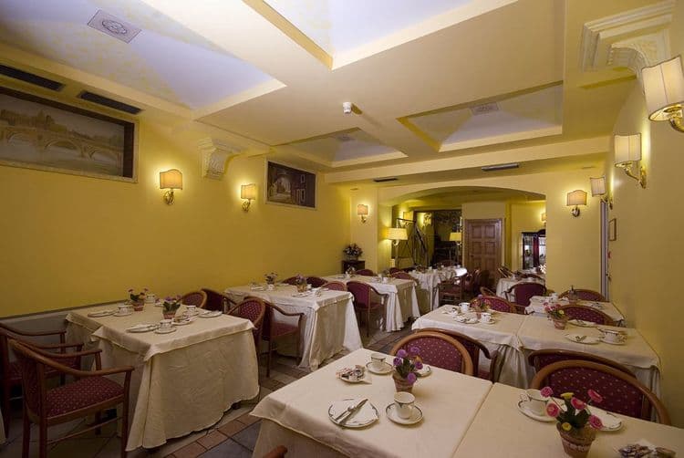 Al Manthia Hotel