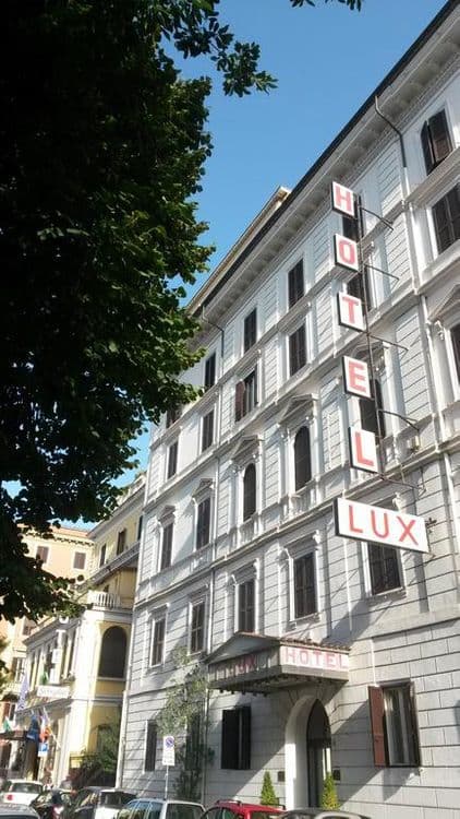 Lux Hotel