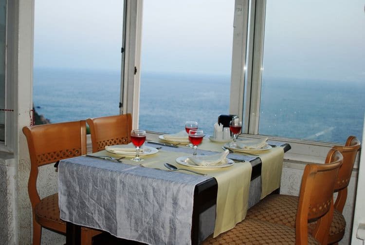 Royal Atalla Hotel