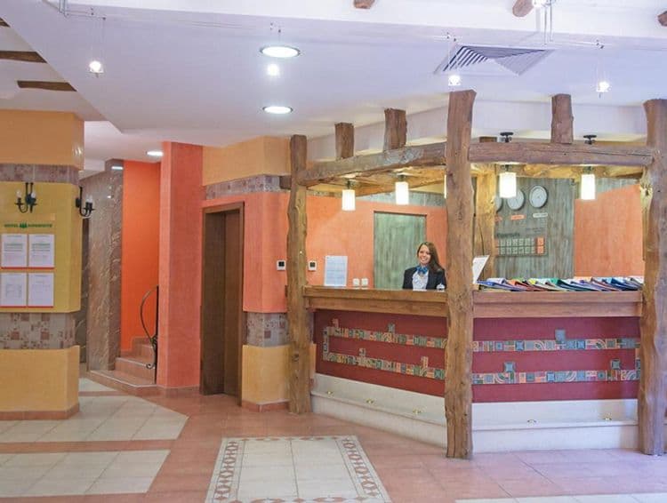 Kiparisite Hotel