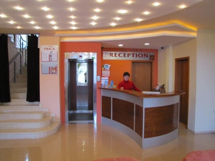 Paris Hotel