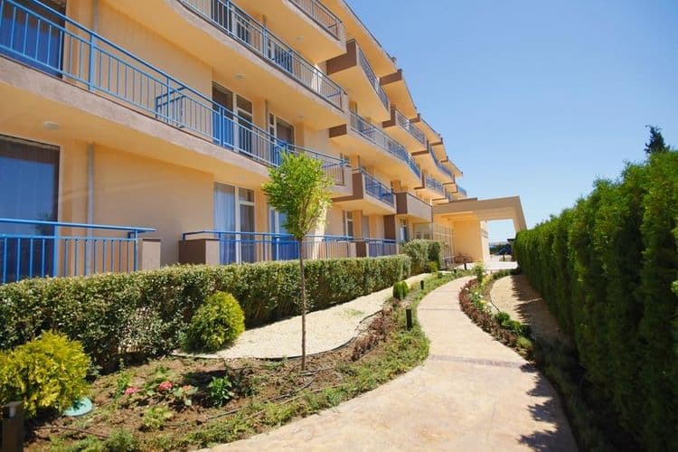Royal Beach Hotel