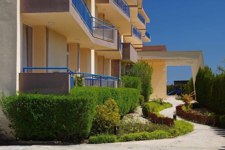 Royal Beach Hotel