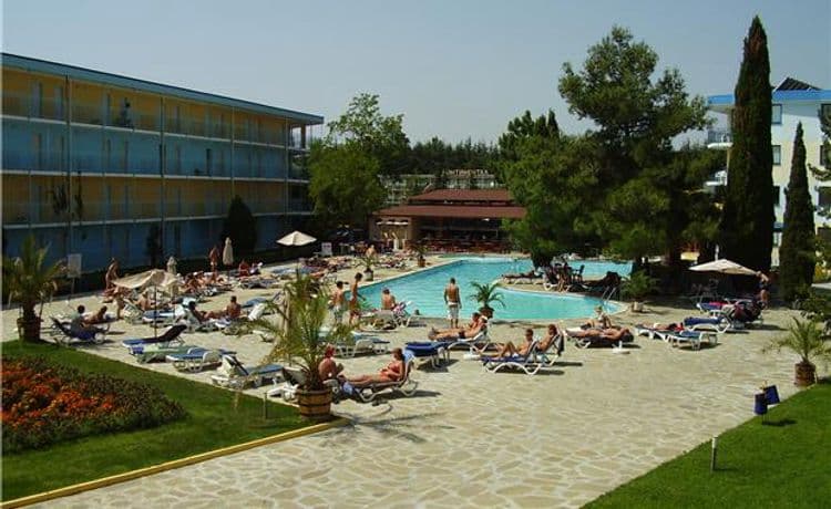 Azzuro Hotel