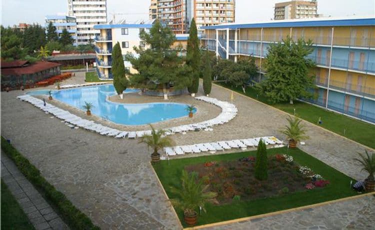 Azzuro Hotel