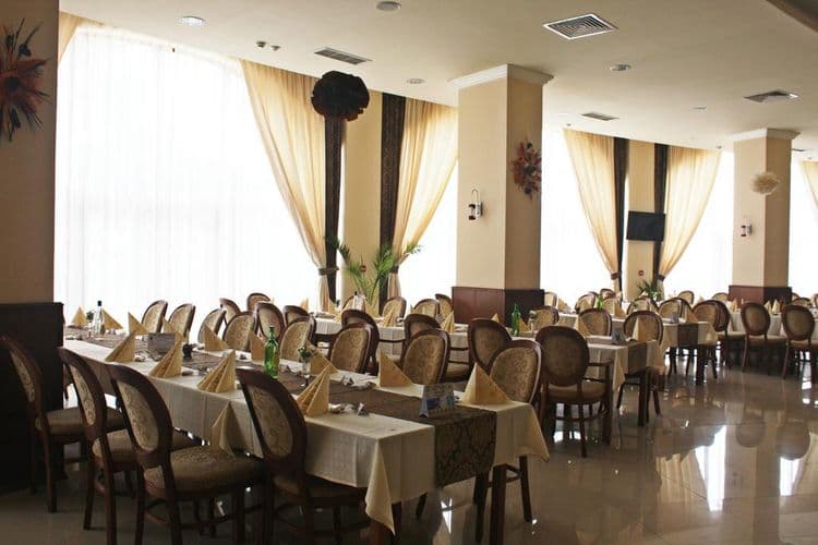 Central Hotel