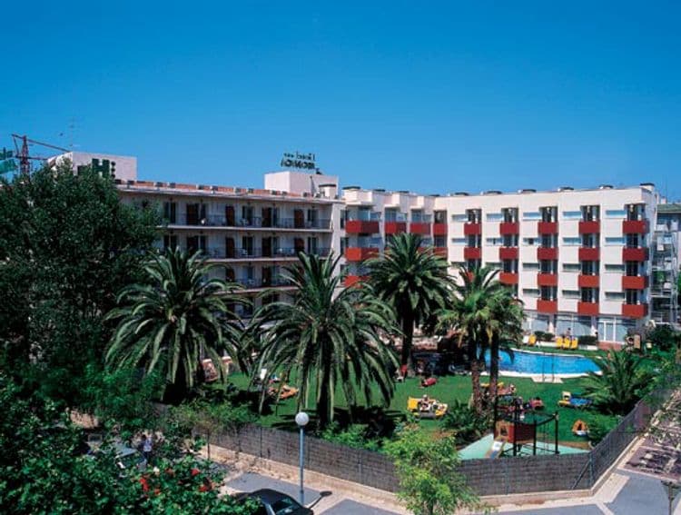 Monica Hotel
