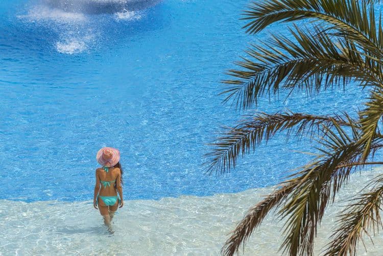 Costa Encantada Apartahotel