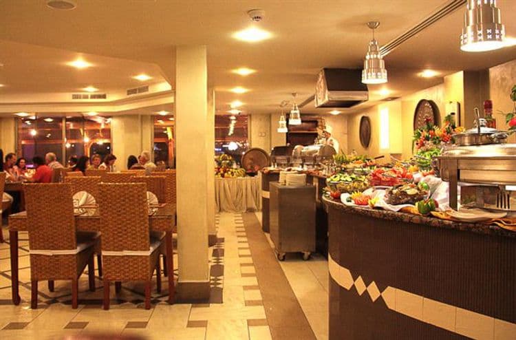 Captain's Hotel