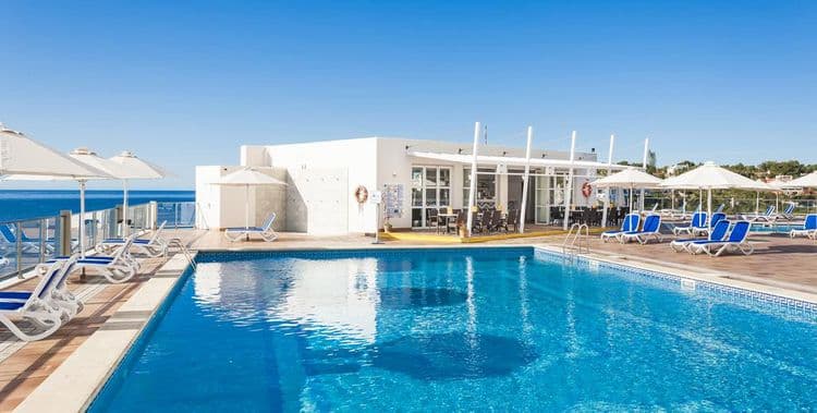 Globales America Hotel