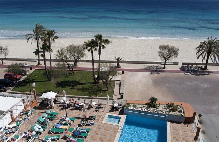 D-H Anba Romani Hotel