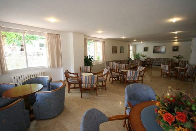 Tora Hotel