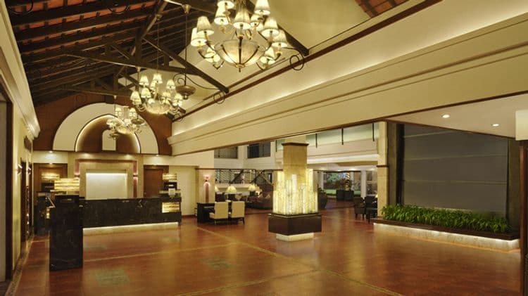 Double Tree by Hilton