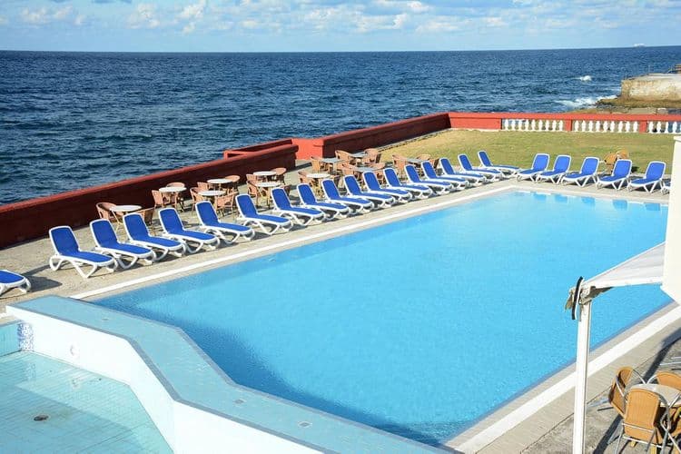 Chateau Miramar Hotel