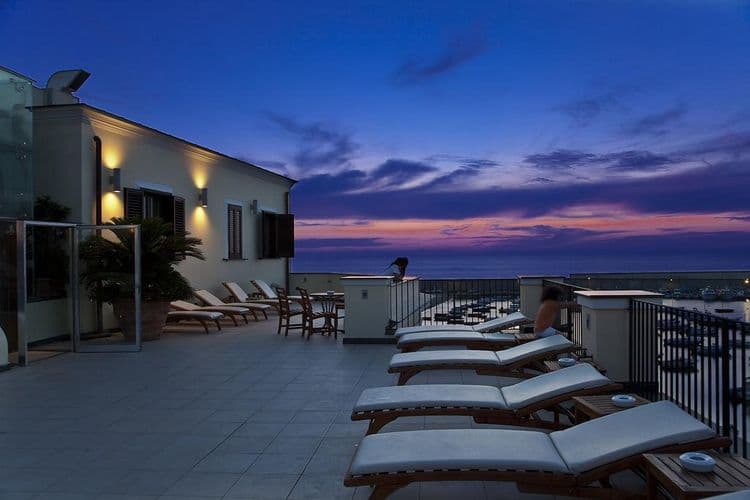 Villa Carolina Hotel
