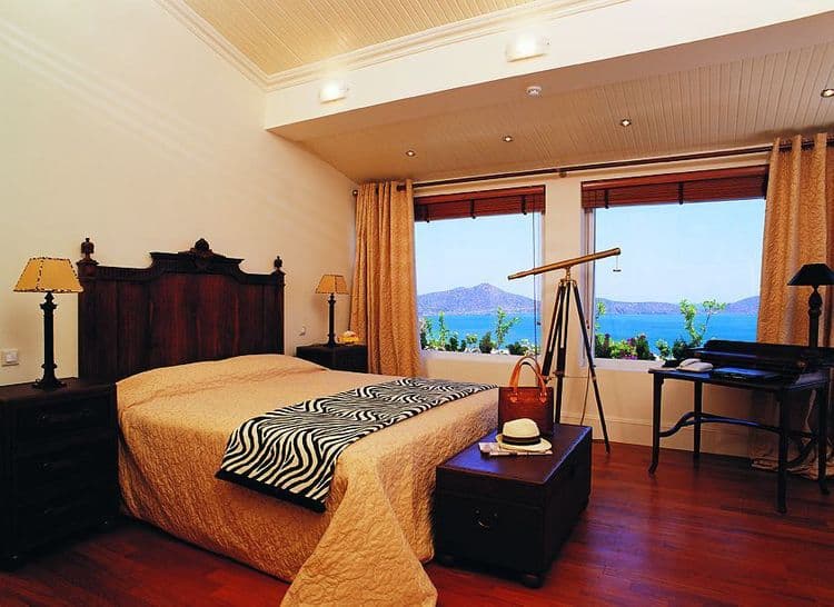 Elounda Gulf Villas & Suites