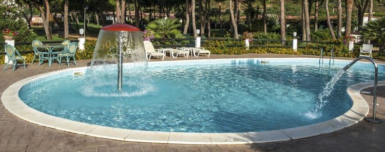 Cormoran Hotel & Residence