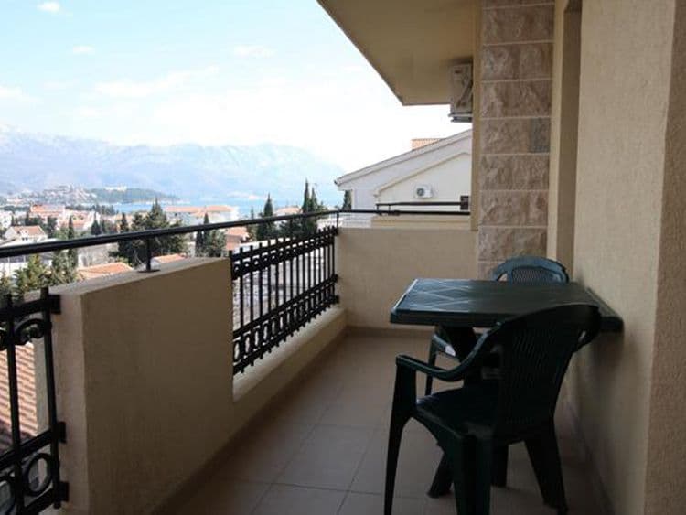 Bono Villa