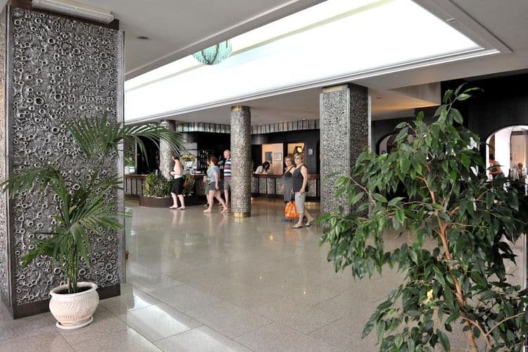 Pietra di Luna Hotel