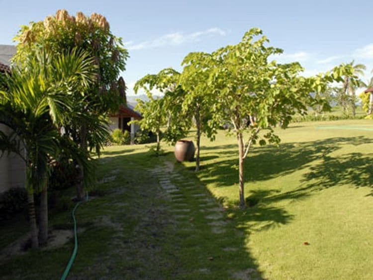White Sand Doclet Resort
