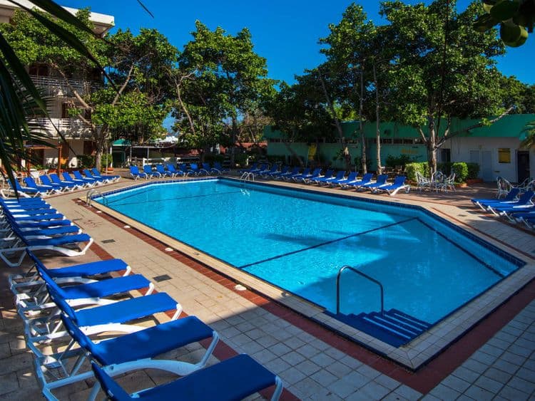 El Bosque Hotel