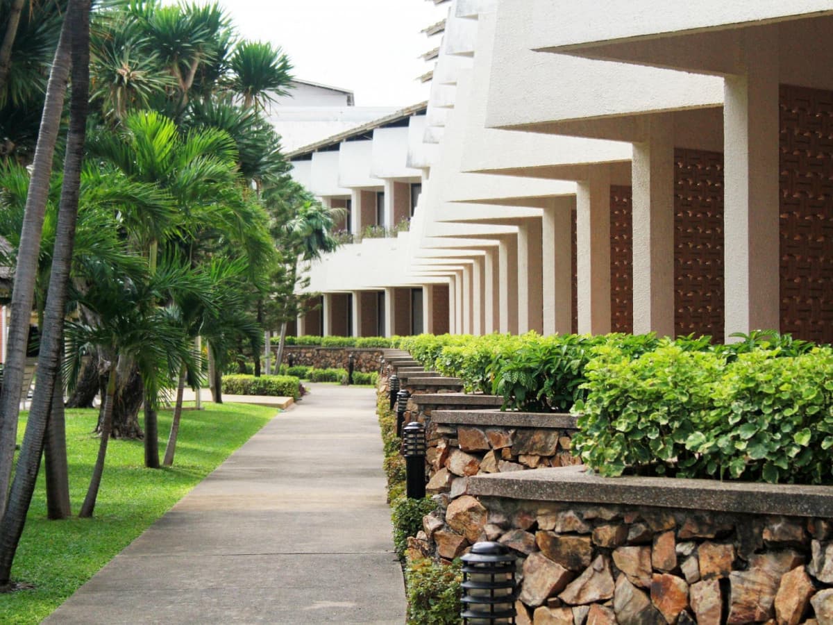 Tropicana Hotel