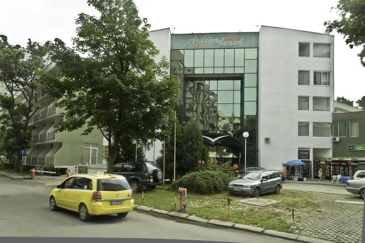 Avliga Beach Hotel