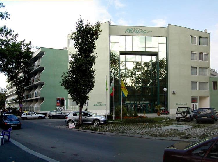 Avliga Beach Hotel