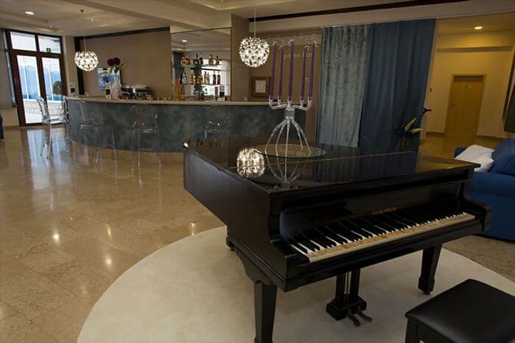 Labineca Hotel