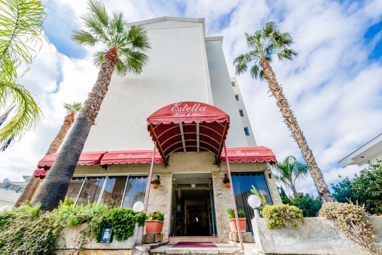 Estella Hotel & Apts