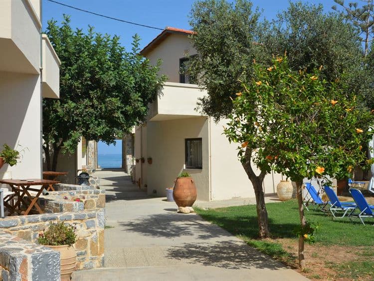 Kritzas Beach Bungalows & Suites