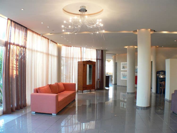 Kritzas Beach Bungalows & Suites