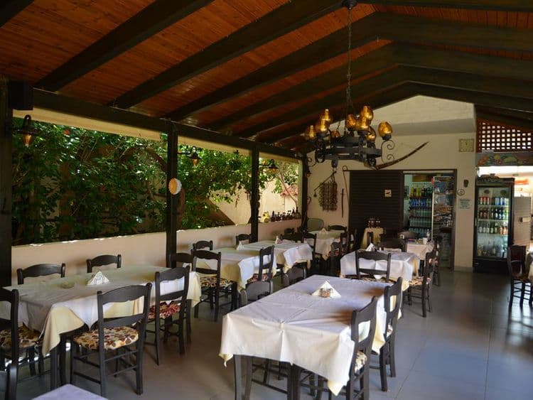 Kritzas Beach Bungalows & Suites