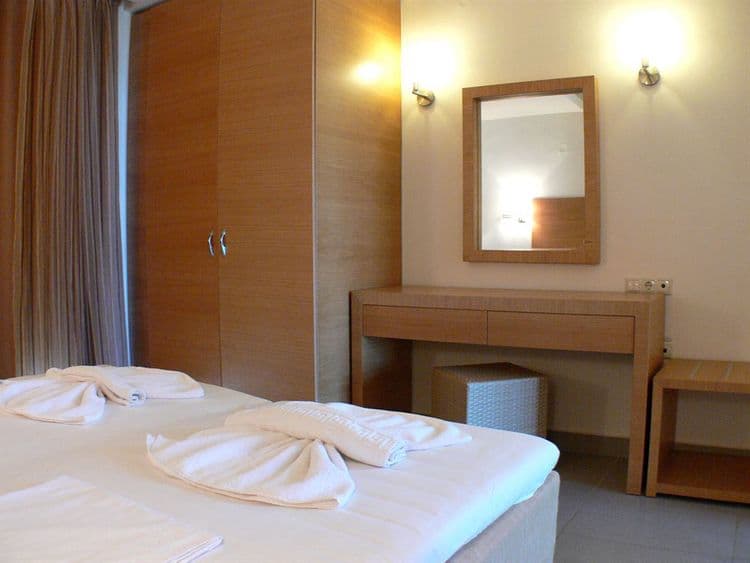 Kritzas Beach Bungalows & Suites