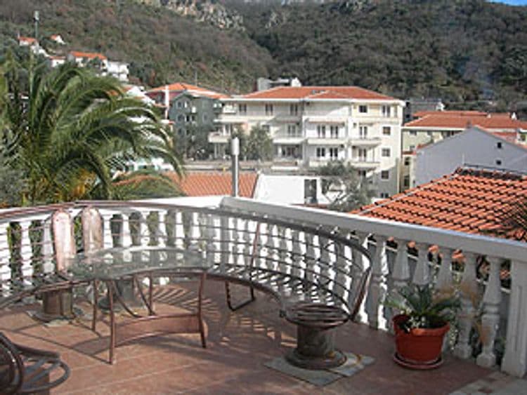 Villa Rafailovic