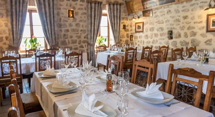 Conte Hotel & Restaurant