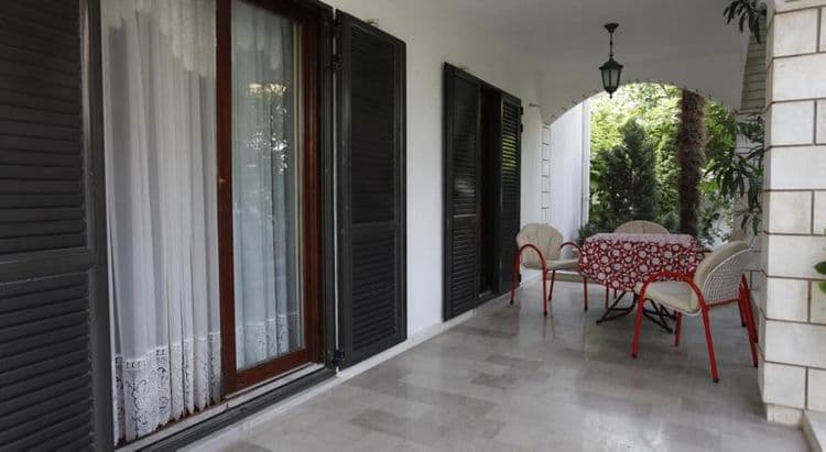 Perovic Villa