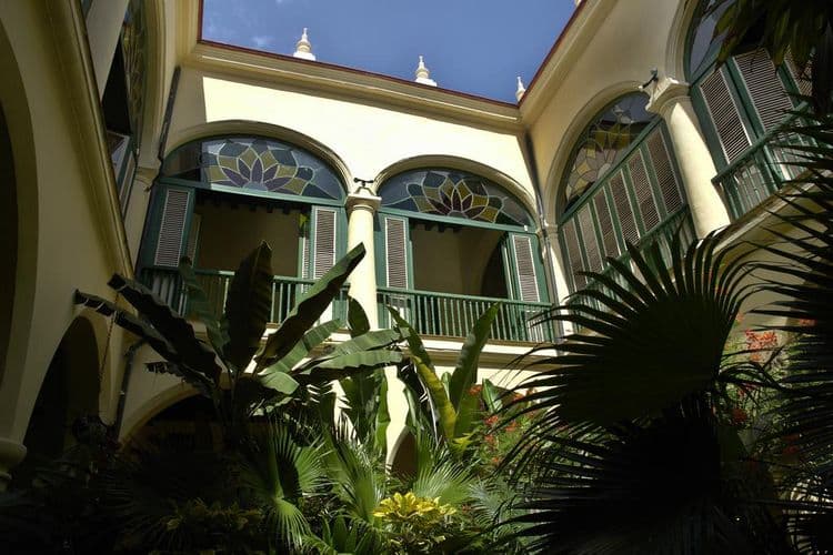 Conde De Villanueva Hotel