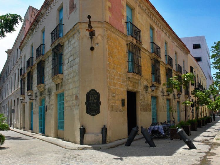 El Comendador Hotel