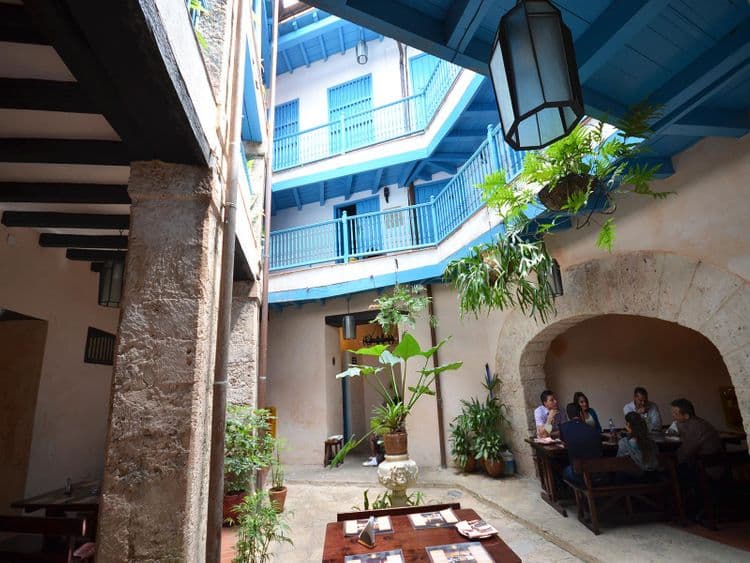 El Comendador Hotel