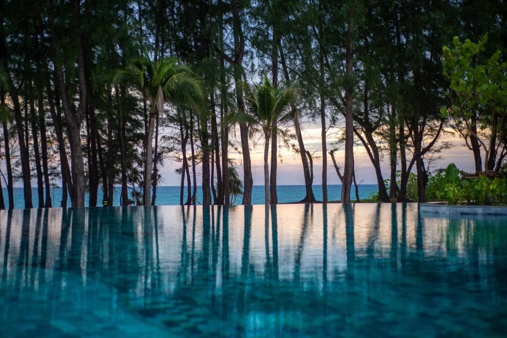 LE MERIDIEN PHUKET MAI KHAO BEACH RESORT