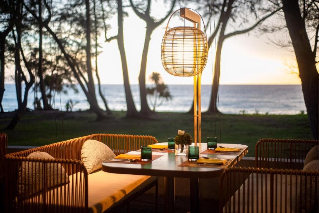 LE MERIDIEN PHUKET MAI KHAO BEACH RESORT