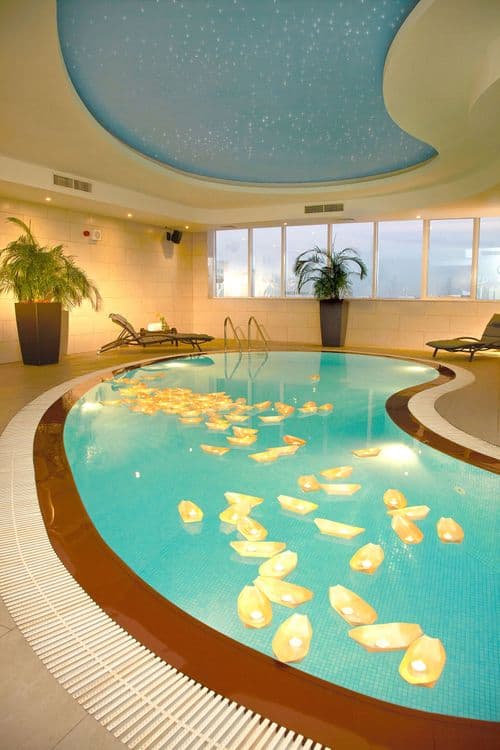 Cristal Hotel Abu Dhabi