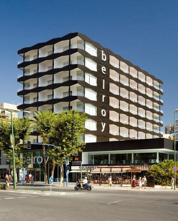 Belroy Hotel