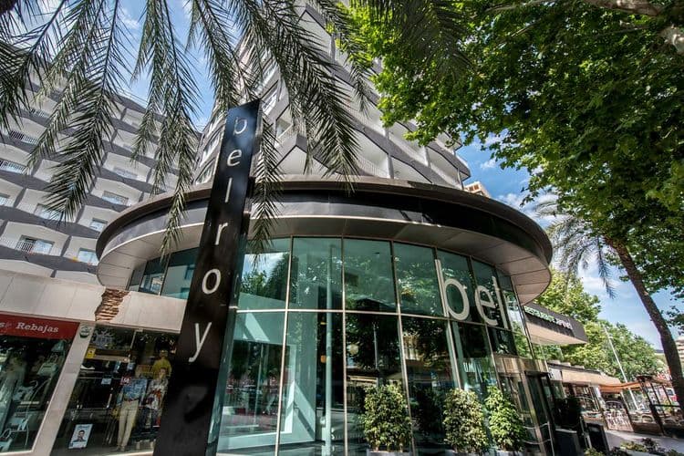 Belroy Hotel