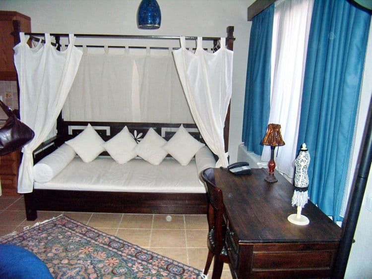 Akritas Ef Zin Villas & Suite
