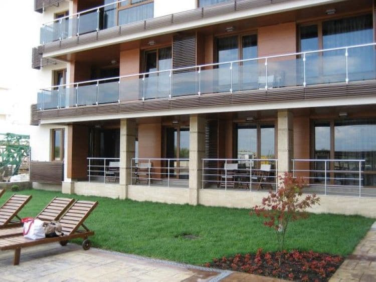 Pomorie Bay Apartments & Spa
